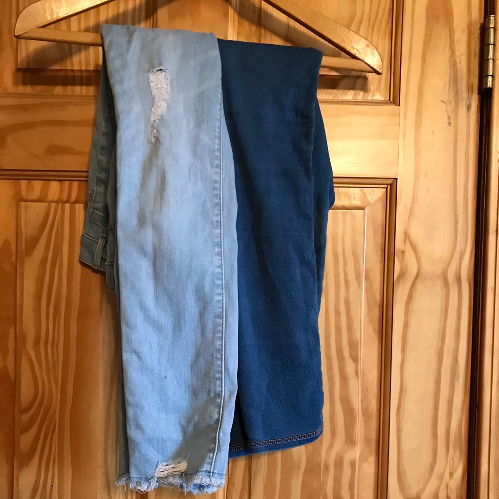 2 pairs of girls jeans